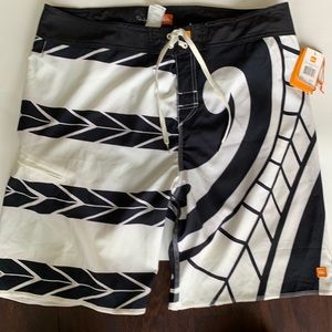 NWT Quicksilver Board Surf Shorts